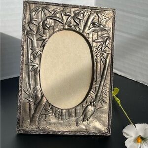 VTG Pewter Bamboo Bird Picture Frame 5.75x4” Oval Chinoiserie Cottage Decor